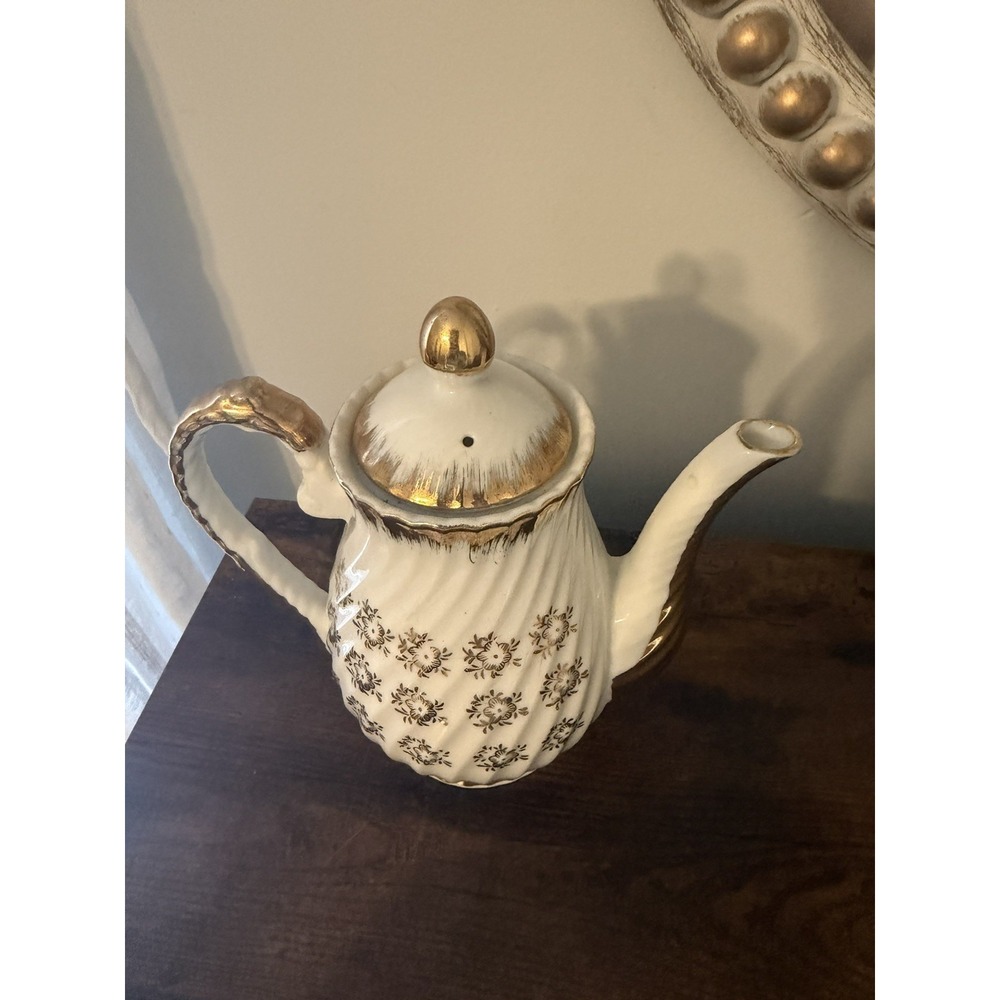 Vintage 1950s Japan Porcelain Coffee Pot Gold Floral Swirl Lidded 8" - Picture 8 of 9